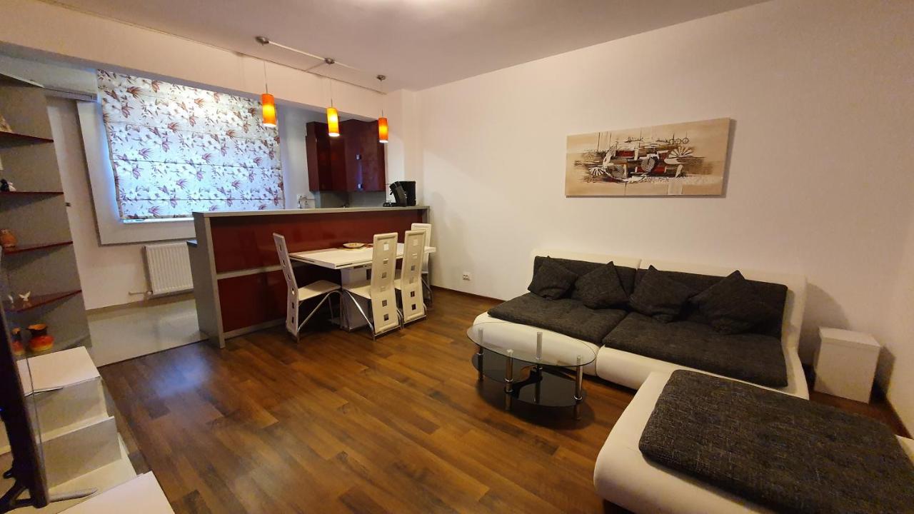Apartament Cu 3 Camere In Militari Residence Chiajna Ngoại thất bức ảnh